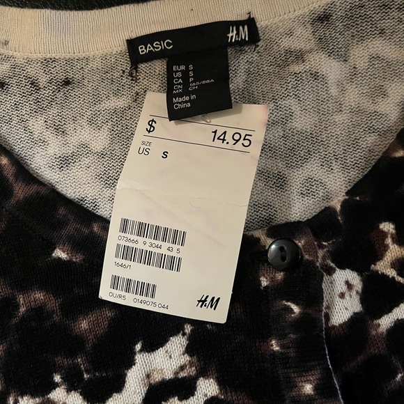 NWT H&M animal print cardigan, size S - Picture 2 of 5